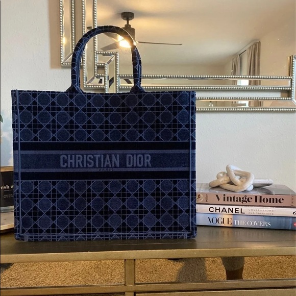 Cannage CD Book Tote Navy - Picture 2 of 5